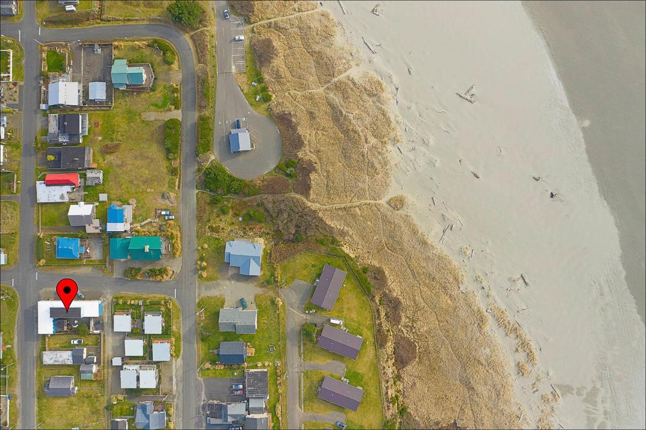 Sand Dollar Condos 太平洋海滩 外观 照片